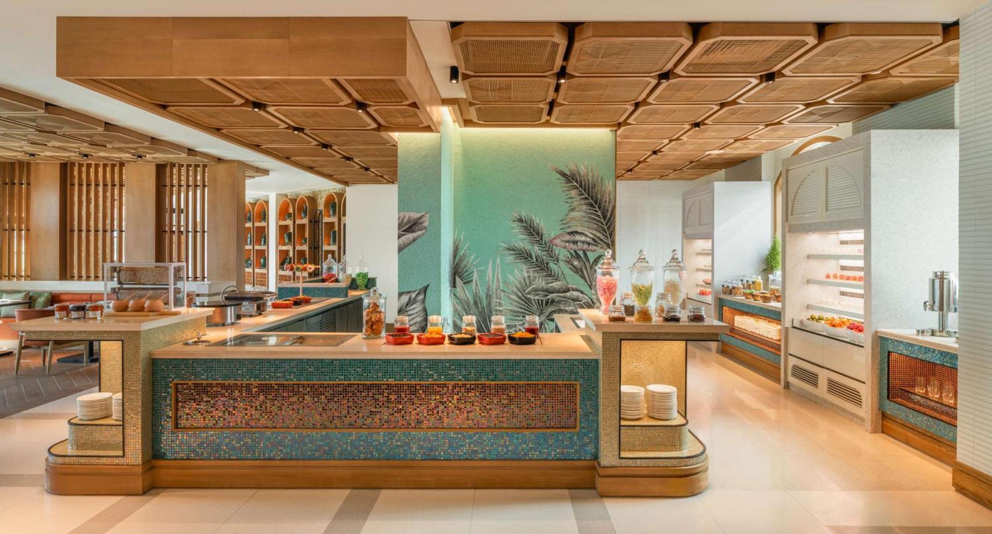 La Festa Phu Quoc, Curio Collection By Hilton Hotel Exterior photo